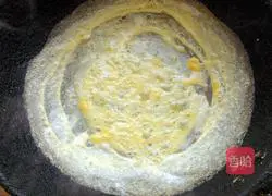 Illustration of how to make shrimp wontons 14