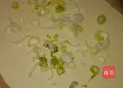 Illustration of how to make steamed cakes with dead noodles 3