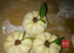 Illustration of how to make banana glutinous rice balls 4