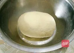 Illustration of homemade hand-rolled egg noodles 5