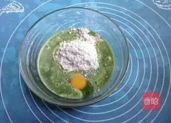 Illustration of how to make vegetable pancakes 3