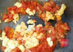 Illustration of how to make tomato and egg fried noodles 7