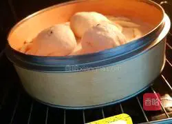 Illustration of how to make milky and cute octopus steamed buns 11