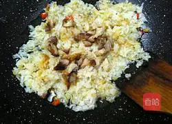 Illustration of how to make barbecued pork fried rice 5