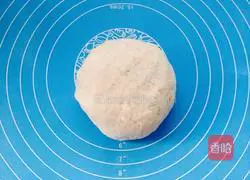 Illustration of how to make fried egg and scallion pancakes 3