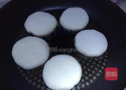 Illustration of how to make lamb pie 10