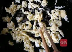 Pumpkin Egg Fried Rice Recipe Illustration 3