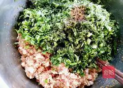 Illustration of how to make fennel dumplings 8