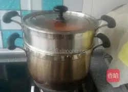 Illustration of how to make beef and carrot dumplings 5