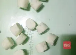 Illustration of how to make crystal dumplings 2