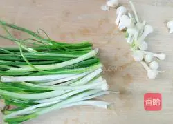 Illustration of how to make garlic and egg pancakes 6