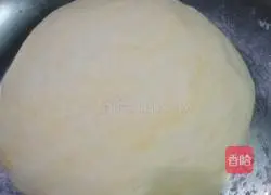 Honey and milk-flavored steamed buns recipe 3