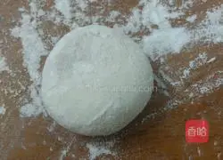 Illustration of how to make two-color glutinous rice balls 10