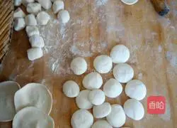 Illustration of how to make dumplings 2