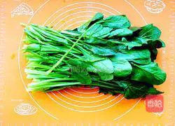 Illustration of how to make spinach steamed buns 1