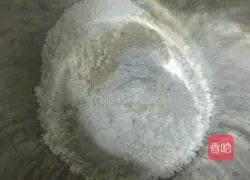 Illustration of the sugar-free and oil-free version of purple sweet potato cake 3