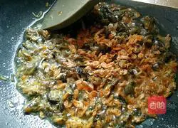 Illustration of how to make seaweed fried rice 4