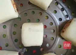 Illustration of how to make bean paste steamed buns 7