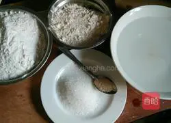 Illustration of how to make japonica rice flour cake 1
