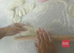  Illustration of how to make sauerkraut and pork buns 10