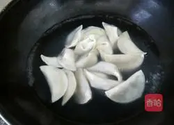 Illustration of how to make boiled dumplings 4