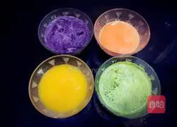 Baby Complementary Food - Illustration of Five Color Dumplings 1