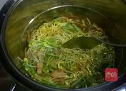 Illustration of how to make steamed noodles 14