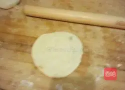 Scallion oil and five-spice pancakes Illustration of how to do it 9