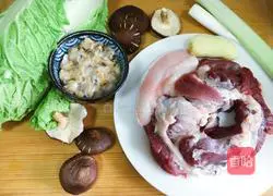 Chinese cabbage, clams and pork dumplings Illustration of how to do it 1