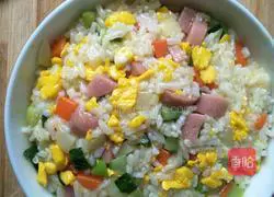 Illustration of how to make egg fried rice (colorful egg fried rice) 9