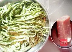 Illustration of how to make fried noodles 1