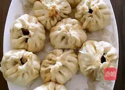 Illustration of how to make pork ribs and lentil buns 4