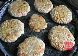 Illustration of how to make lotus root meatloaf 7