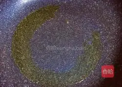 Illustration of how to make water spinach noodles 3