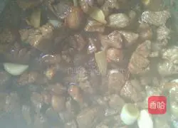 Illustration of how to make mutton stuffed pancakes 6