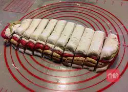 Illustration of how to make Yuhua stone glutinous rice balls 7