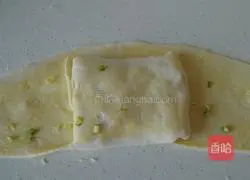 Illustration of how to make soy sauce scallion pancake 8