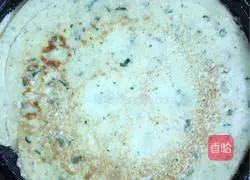 Illustration of how to make cucumber and egg breakfast cake 6