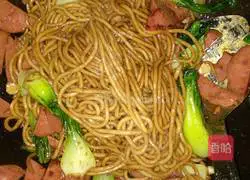 Soy sauce fried noodles recipe 6