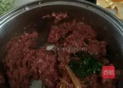 Illustration of how to make vegetable juice dumplings 6