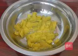 Illustration of how to make pumpkin pancakes 3