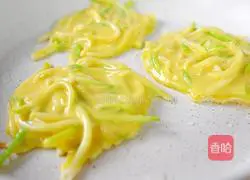 Illustration of how to make gourd egg cake 4