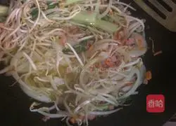 Illustration of home-style fried noodles 5