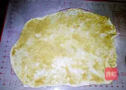 Illustration of making five-spice yeast sesame cake 7