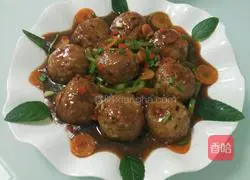 Illustration of how to make meatloaf 16