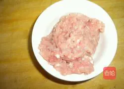 Illustration of how to make Egg Mince Pancake 1