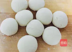 Milk Lotus Leaf Cake Recipe Illustration 2