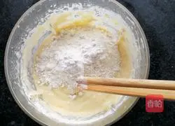 Illustration of how to make potato pancakes 6