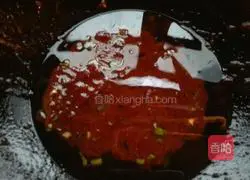 Illustration of how to make preserved egg assorted cold noodles 7