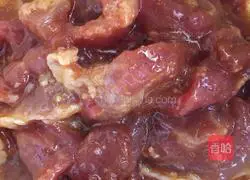 Illustration of how to make steamed rice noodles 3